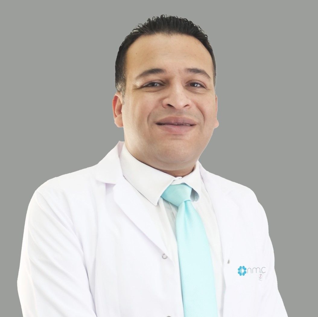 Dr Amr Mohamed Rady